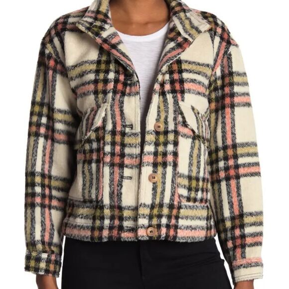 NWT Bagatelle COZY brushed knit Plaid Shacket - Picture 8 of 8